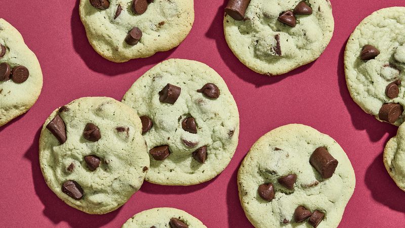 Mint Chocolate Chip Cookies Recipe - BettyCrocker.com