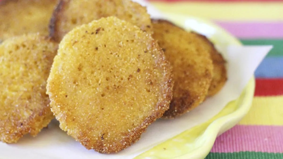 Dominican Arepitas de Maíz