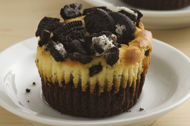 General Mills Foodservice Chocolate Cheesecake Cupcakes general-mills-foodservice-chocolate-cheesecake-cupcakes