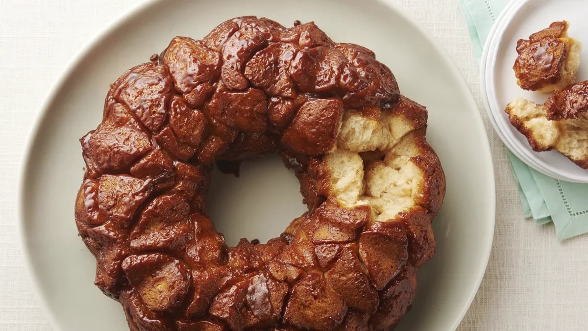 Caramel Pull-Apart Biscuits