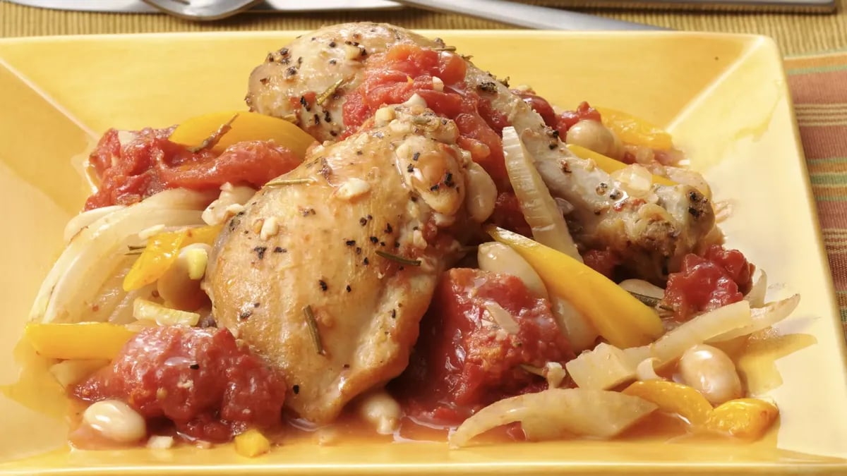 Gluten-Free Braised Chicken with Fennel and White Beans