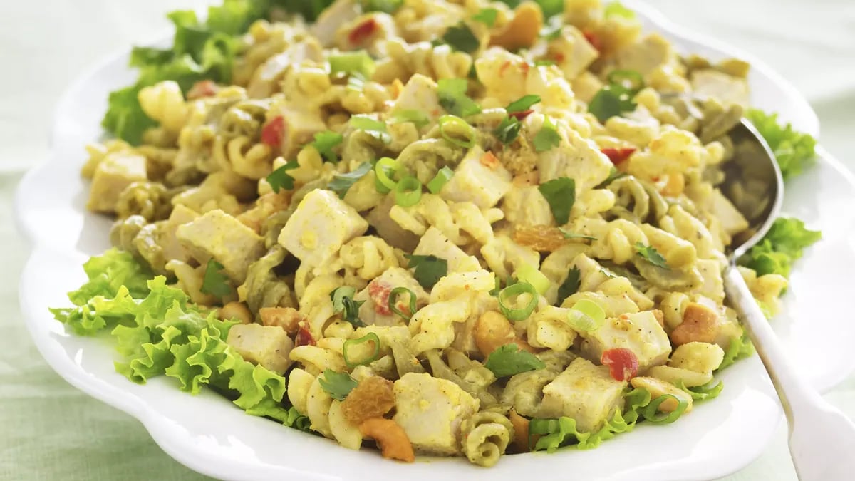 Turkey Chutney Pasta Salad