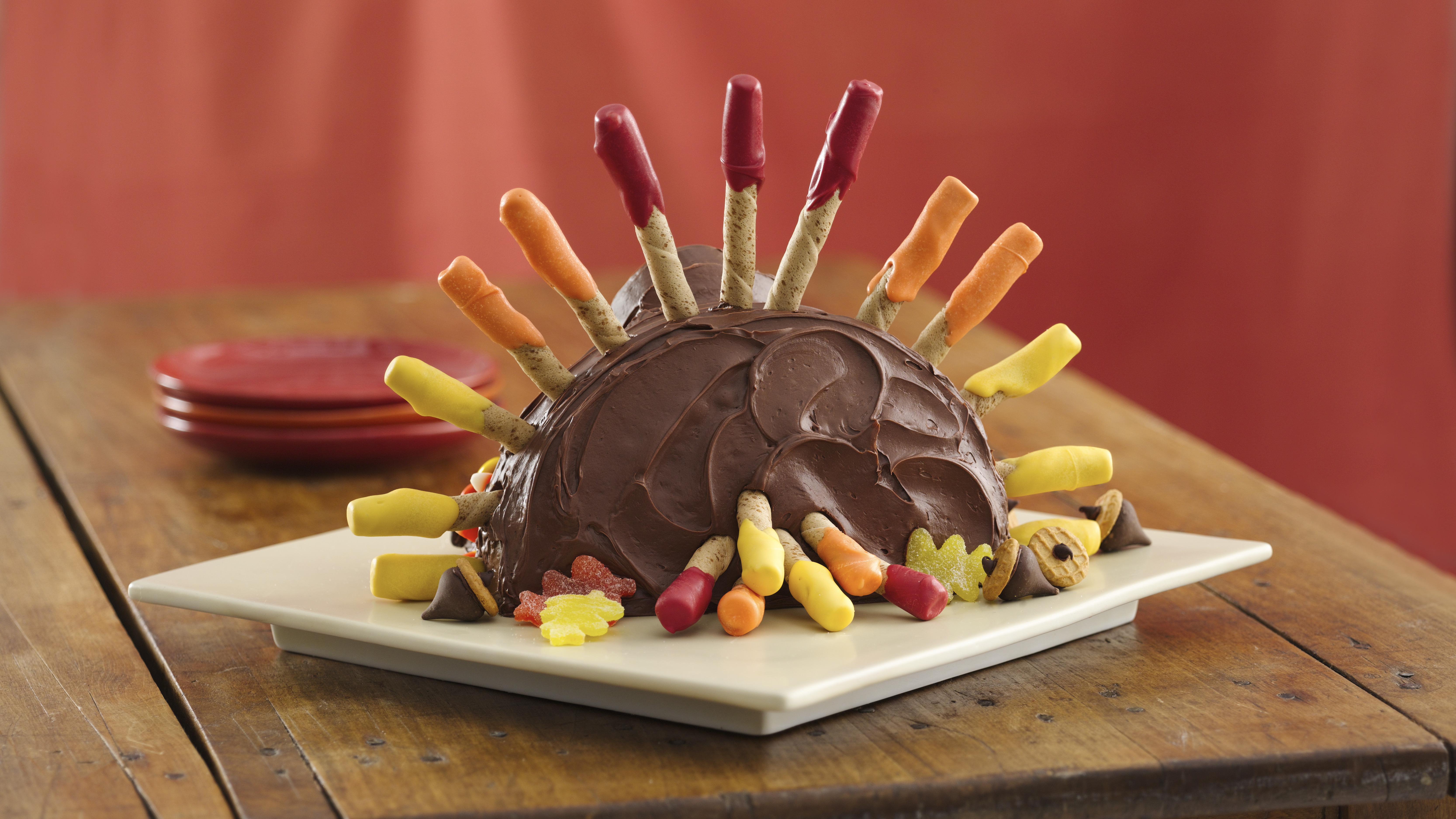 Online Turkey Bird Theme Chocolate Cake Gift Delivery in UAE - FNP