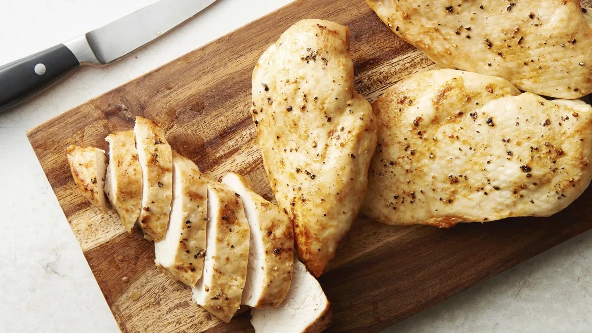 Air Fryer Basic Chicken Breasts