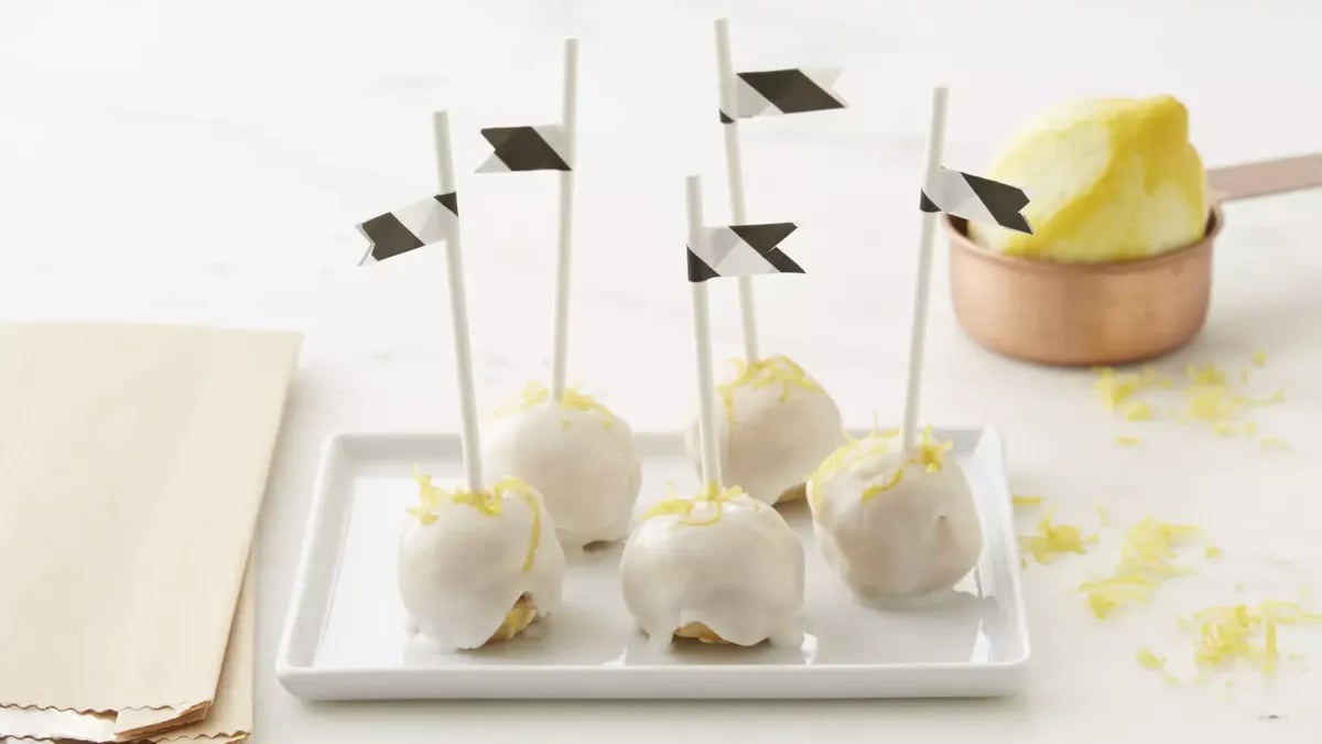 Lemon Cake Pops