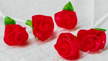 Bouquet de roses en bonbons – Taty Créa