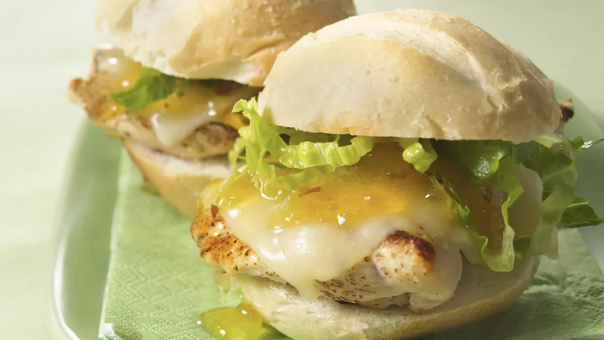 Grilled Spicy Chicken Sandwiches