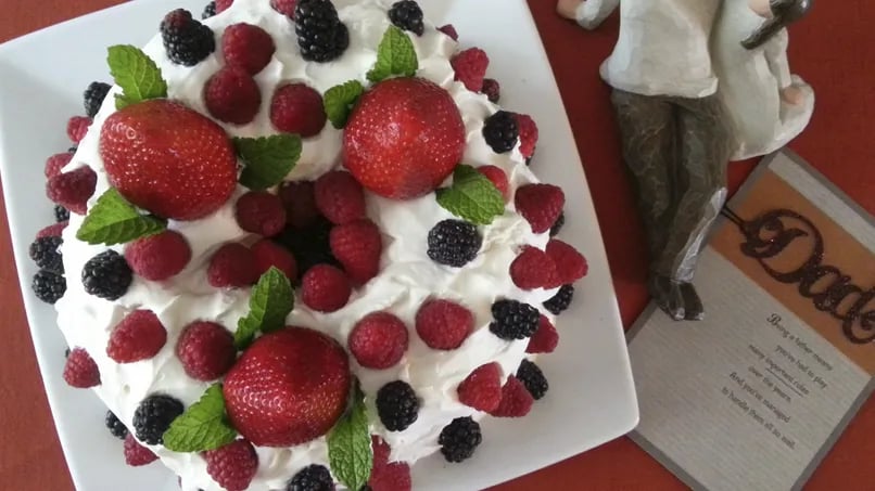 Angel Food Cake with Fresh Fruit