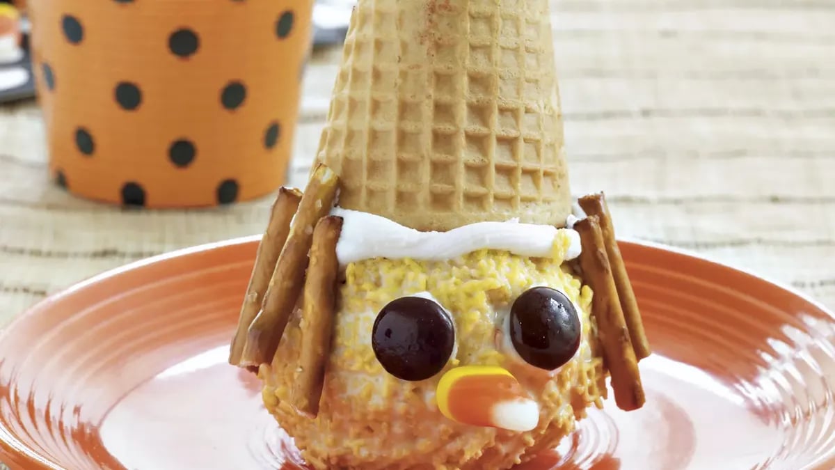 Scarecrow Ice Cream Cones