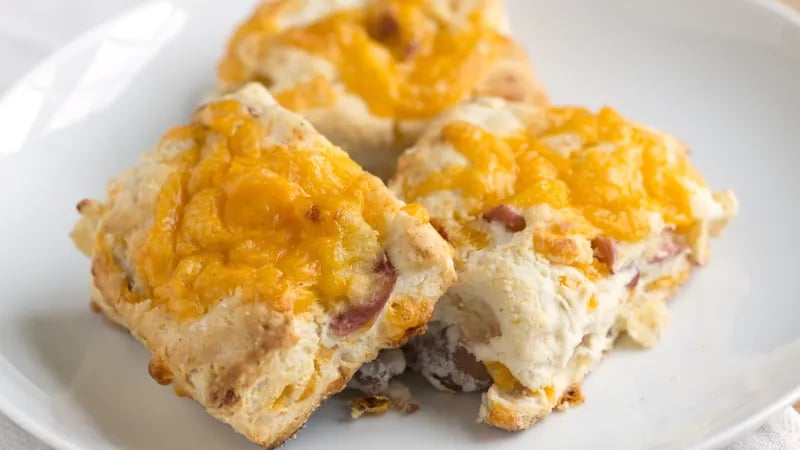 Apple Cheddar Biscuits