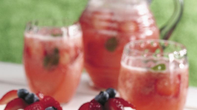 Strawberry-Mint Cooler