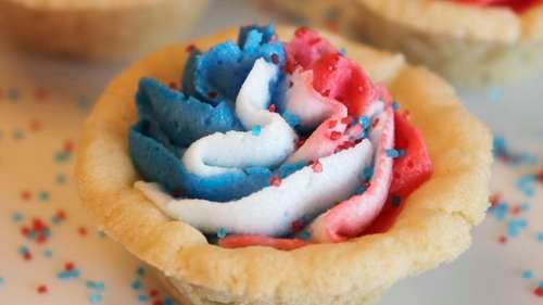 Red, White and Blue Fireworks Cake - It's Always Autumn