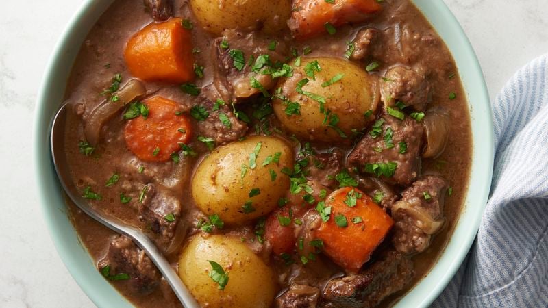 Beef & Stout casserole in the slow cooker today. Pretty tasty very rich! :  r/slowcooking