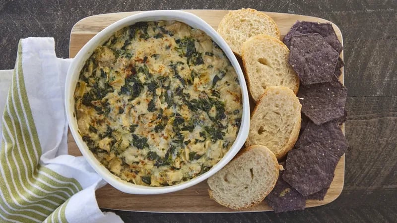 Creamy Spinach-Artichoke Dip