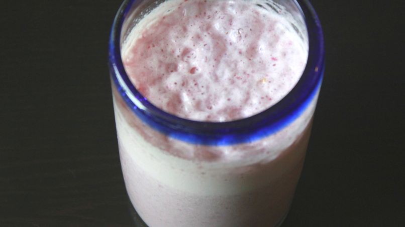 Strawberry and Coconut Greek Yogurt Smoothie