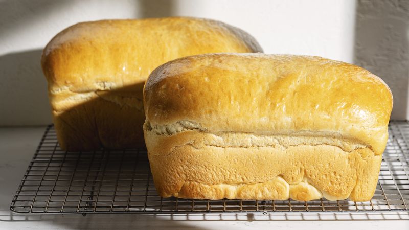 Gold Medal™ Classic White Bread Recipe - BettyCrocker.com