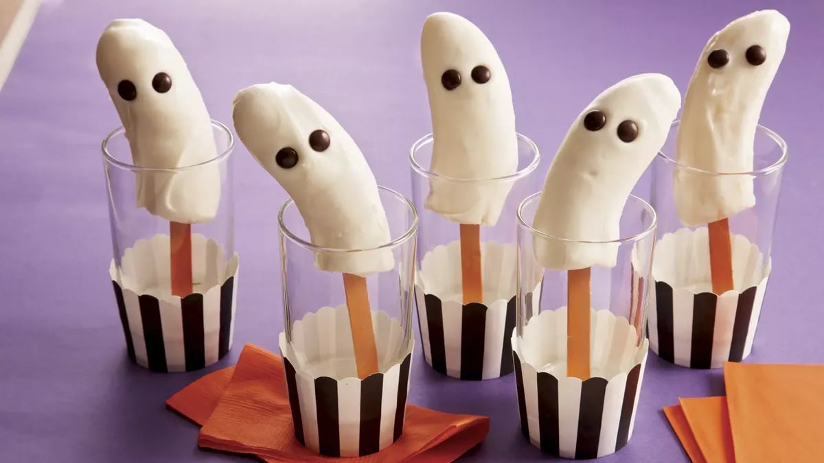 Ghostly Banana Pops