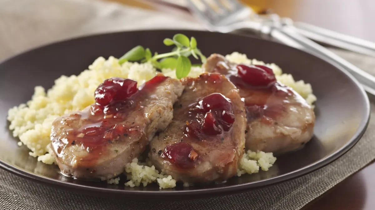 Pork Medallions with Cherry Sauce