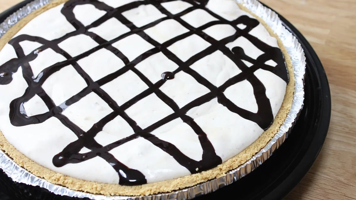 Cream Cheese-Peanut Butter Pie