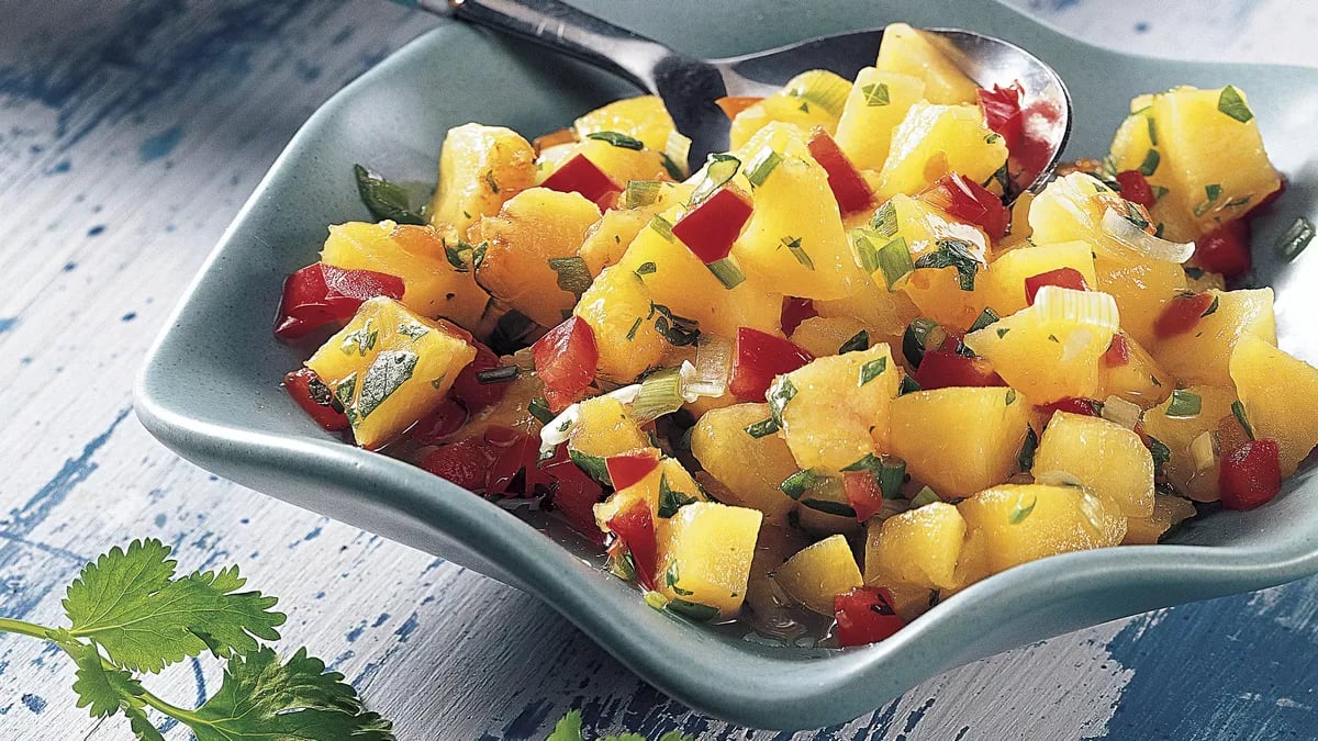 Fresh Peach Salsa