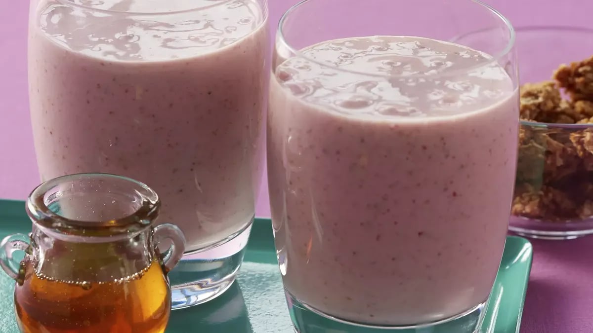 Greek Honey Oat Smoothies