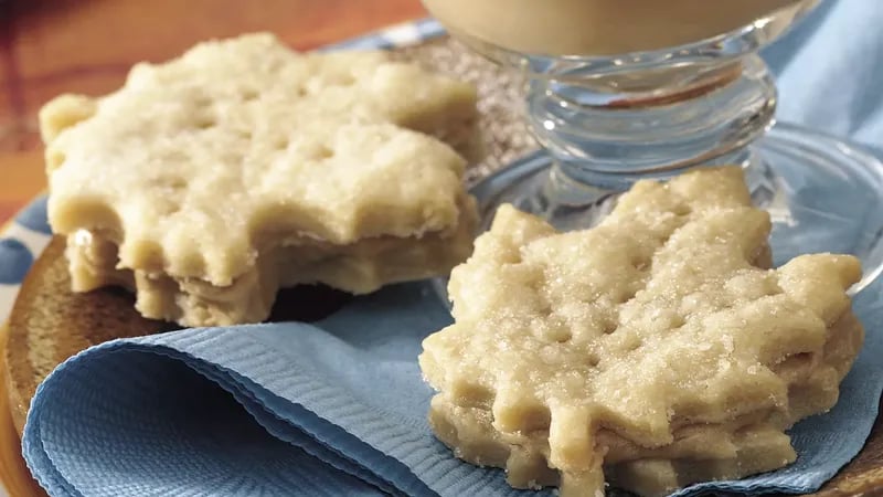 Maple Leaf Cream Wafers