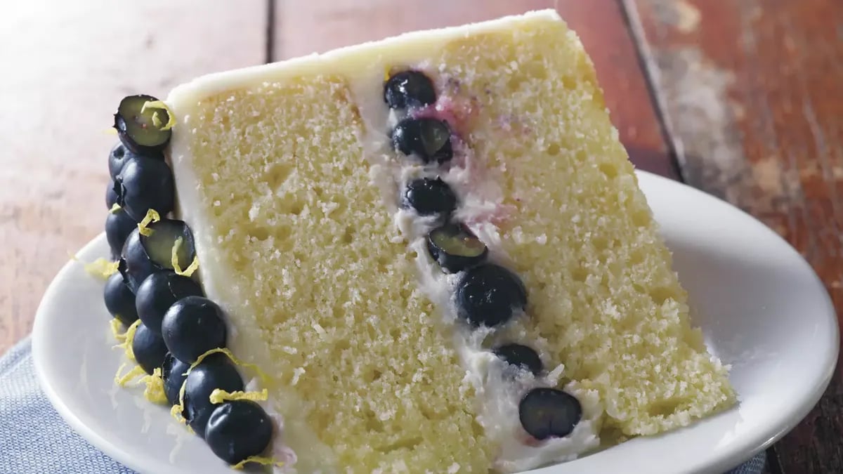 Lemon Buttercream Cake with Blueberries