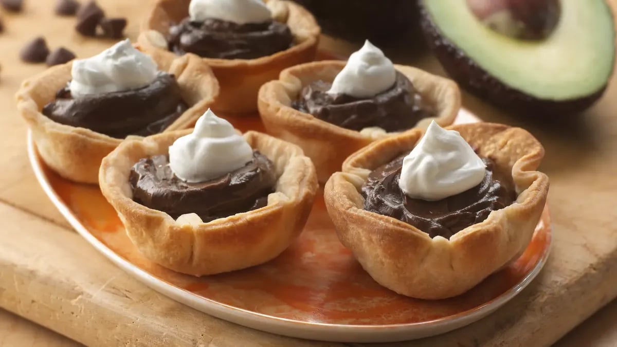 Chocolate Avocado Pie Bites 