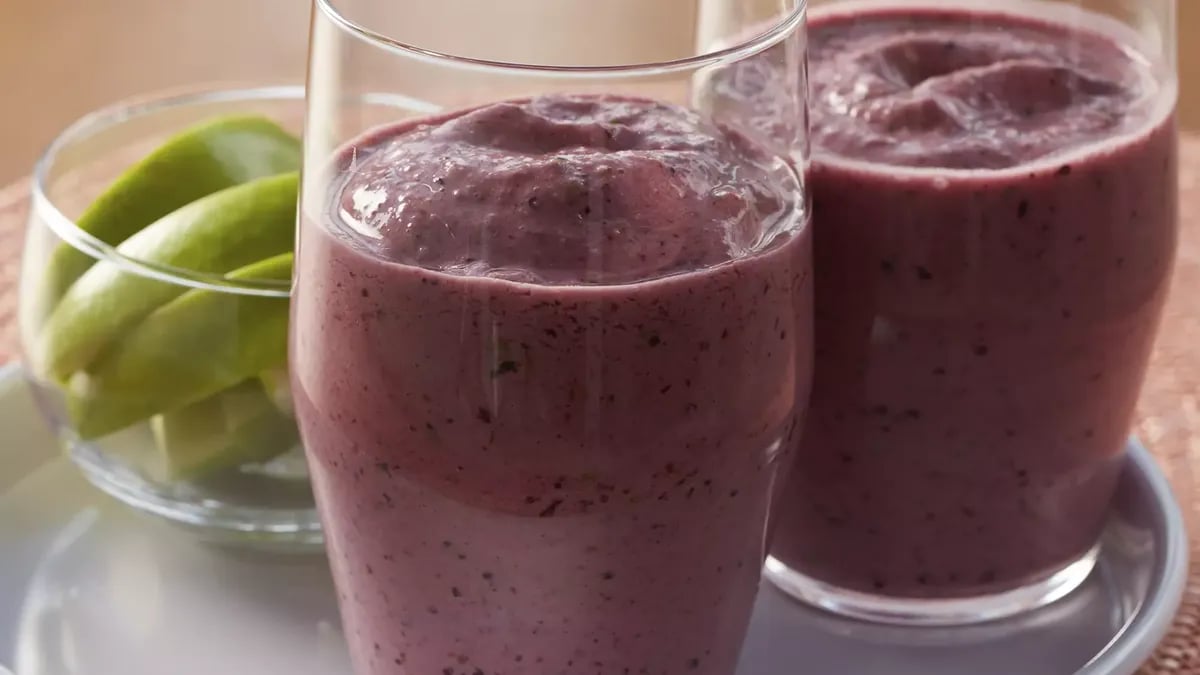 Apple Berry Smoothies