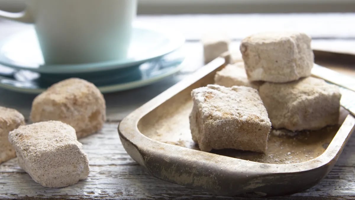 Homemade Snickerdoodle Marshmallows