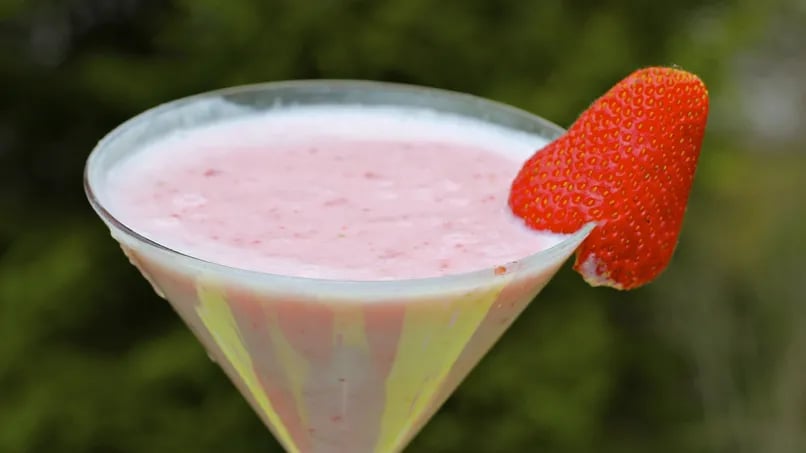 Creamy Strawberry Martinis