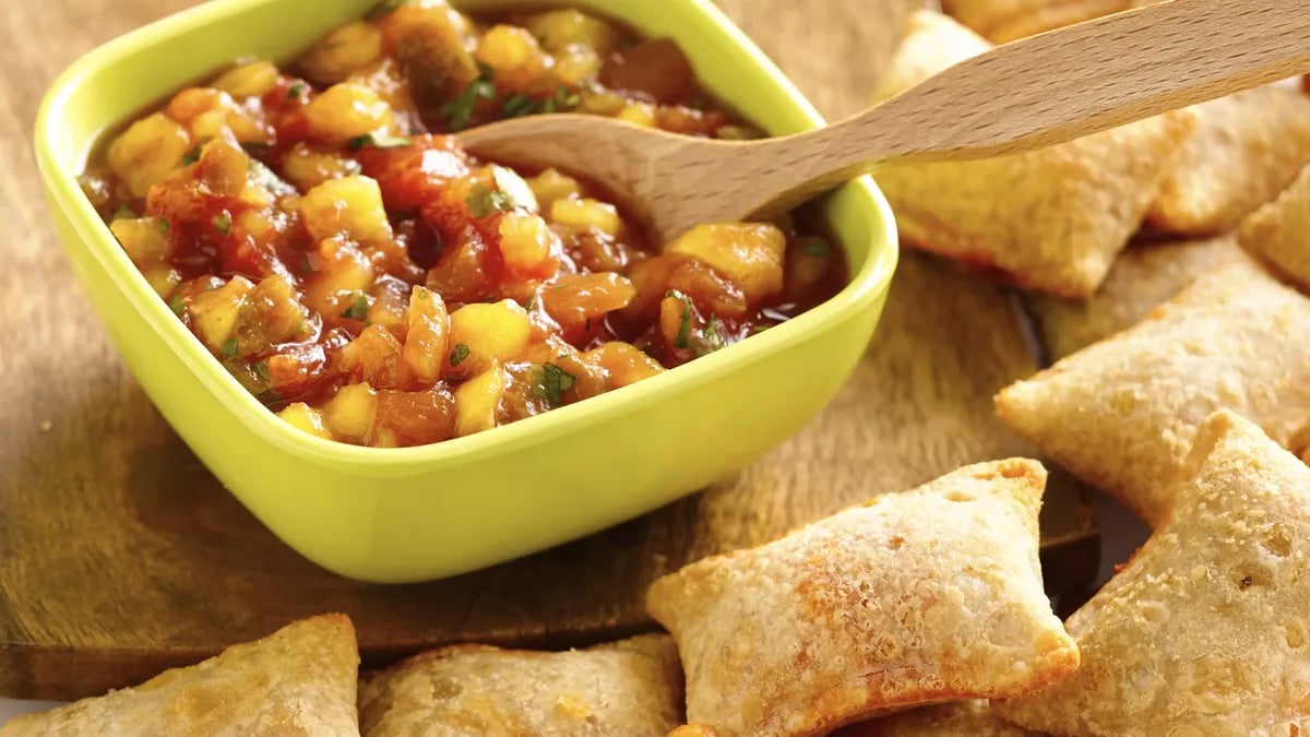 Quick Mango Salsa and Pizza Rolls®