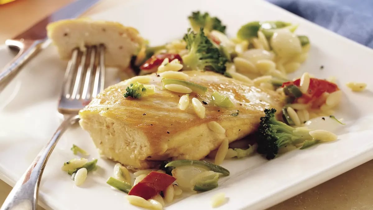 Broccoli and Chicken Orzo Salad