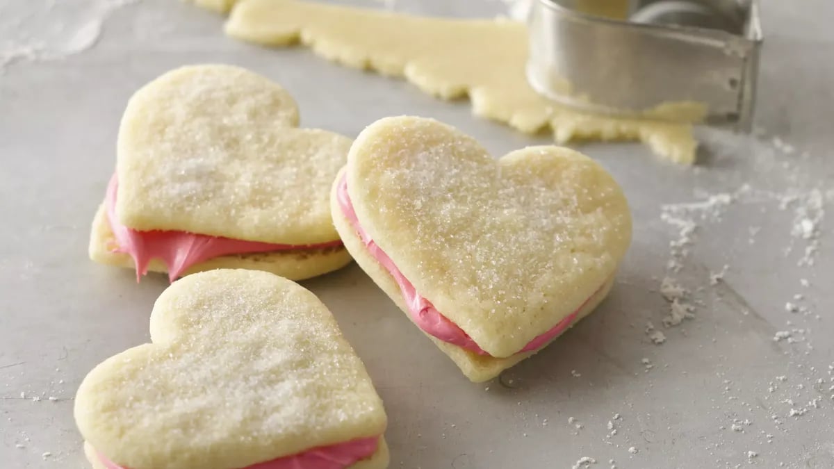 Easy Valentine Sandwich Cookies