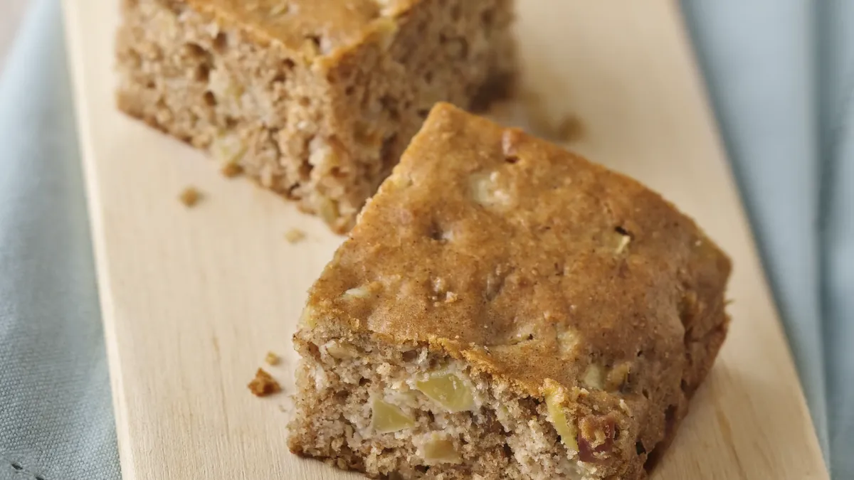 Skinny Fresh Apple Cake