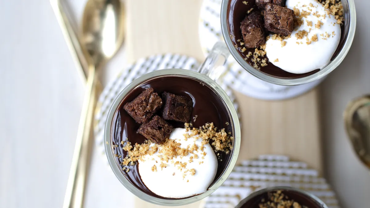 S'mores Cheesecake Parfaits