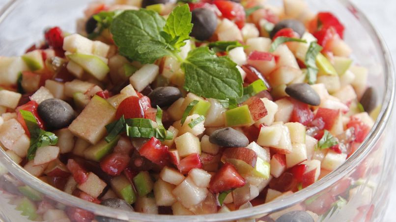 Fruit Salsa with Chocolate Chips