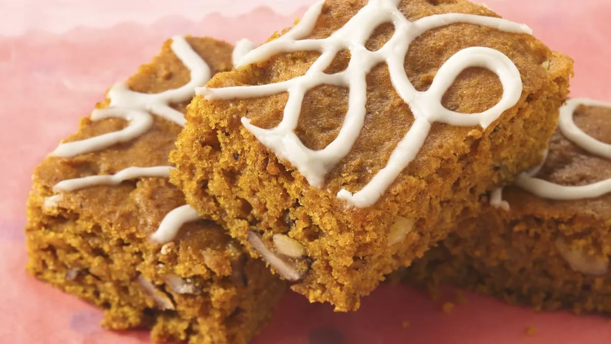 Glazed Spiced Pumpkin Bars