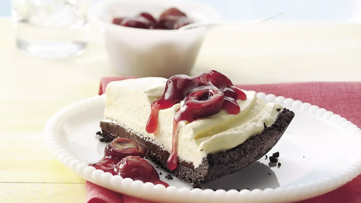 Cherry-Chocolate Ice Cream Pie