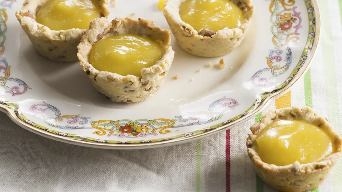 Lemon Curd Tarts