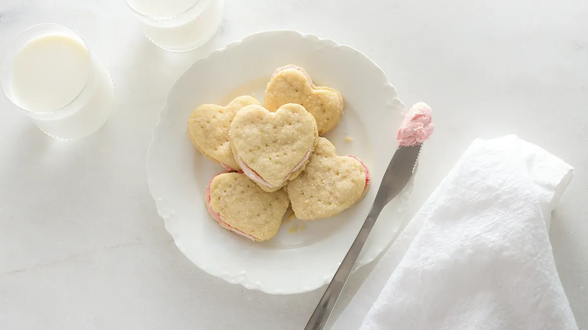Valentine Cream Wafers
