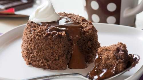 Microwave Melting Chocolate Cake Recipe - Dorm Room Cook