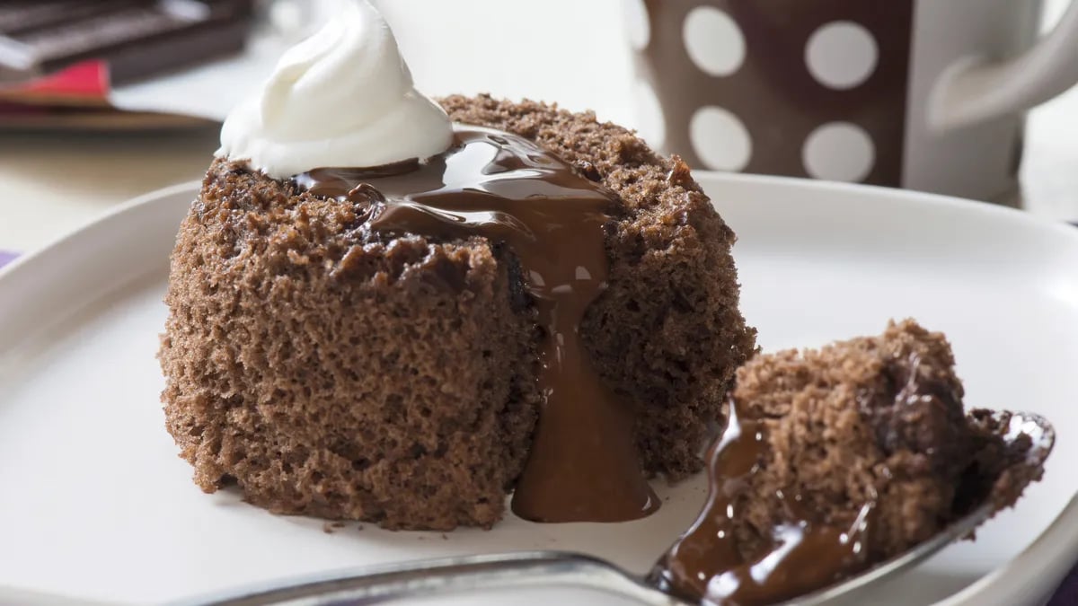 Chocolate Molten Lava Mug Cakes