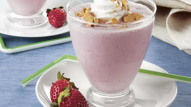 Strawberry Cheesecake Milkshakes