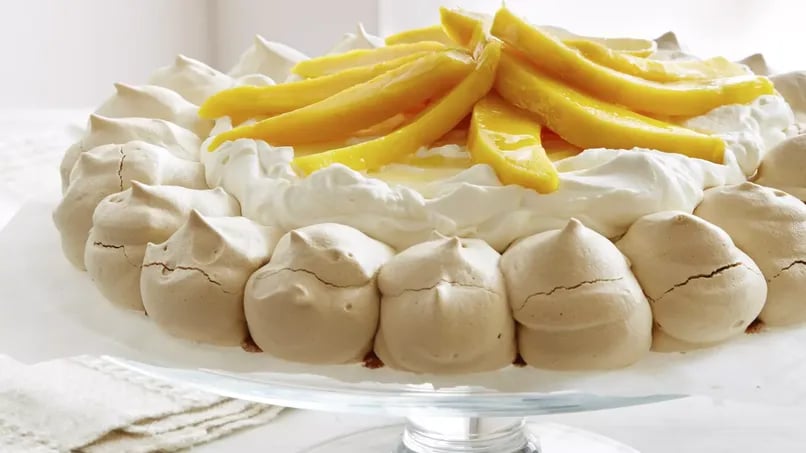Meringue Crown with Mango and Passion Fruit