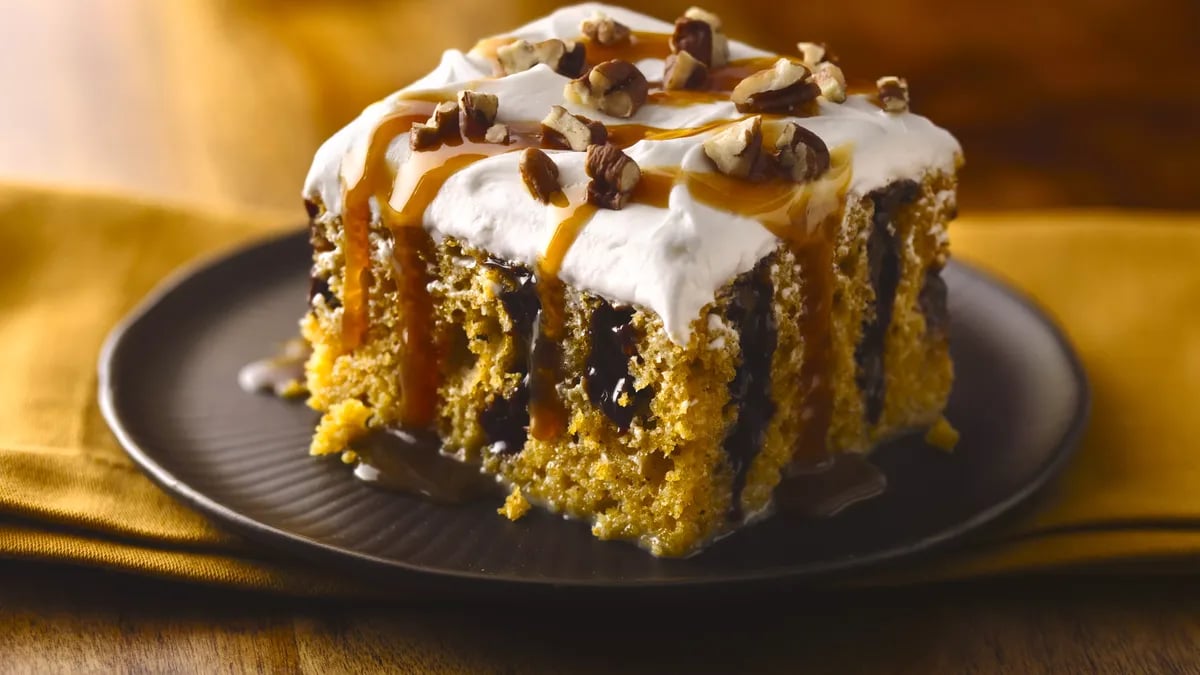 Caramel-Drizzled Pumpkin Poke Cake