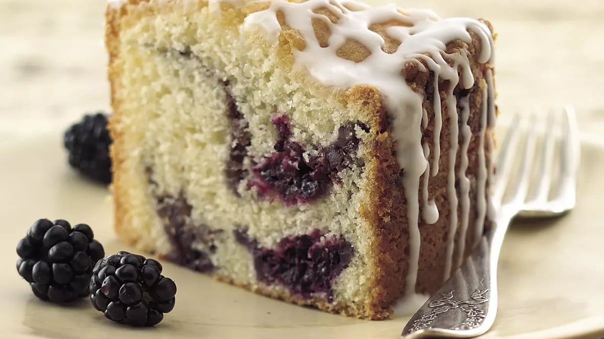 Blackberry Coffee Cake