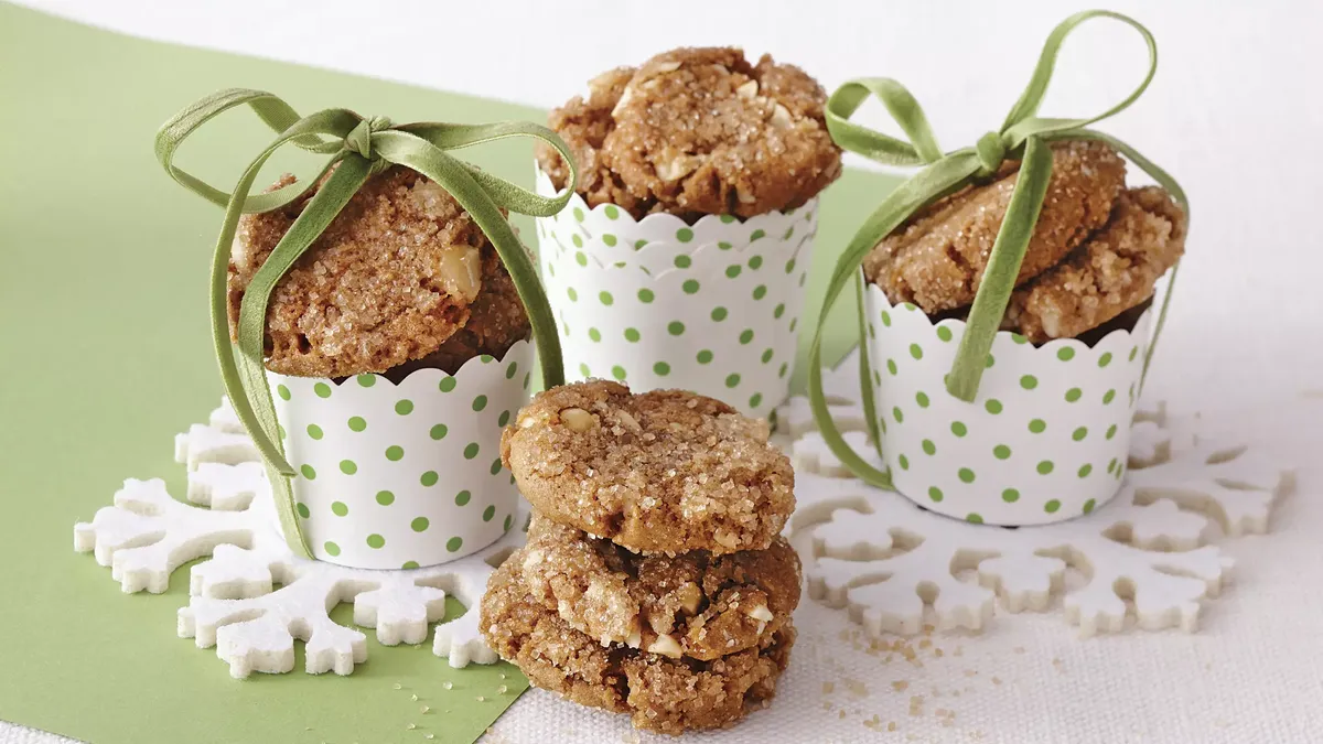 Gingerbread Hazelnut Cookies