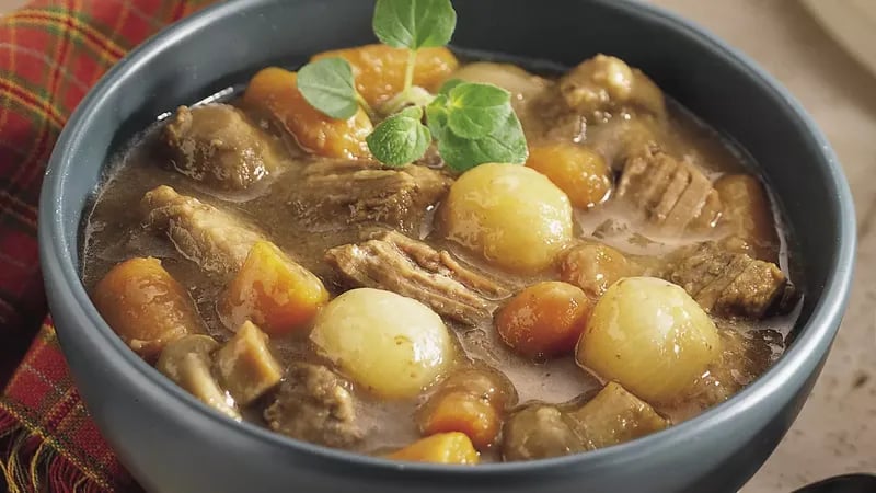 Slow-Cooked Beef Burgundy