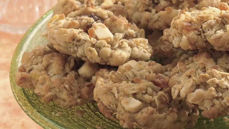 Tropical Oatmeal Cookies